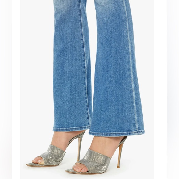New with tags MOTHER Jeans. The Weekender in Layover. Size 32. - Picture 6 of 10